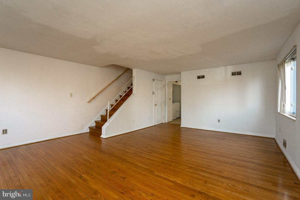 TEMPLETON KNOLLS - Residential