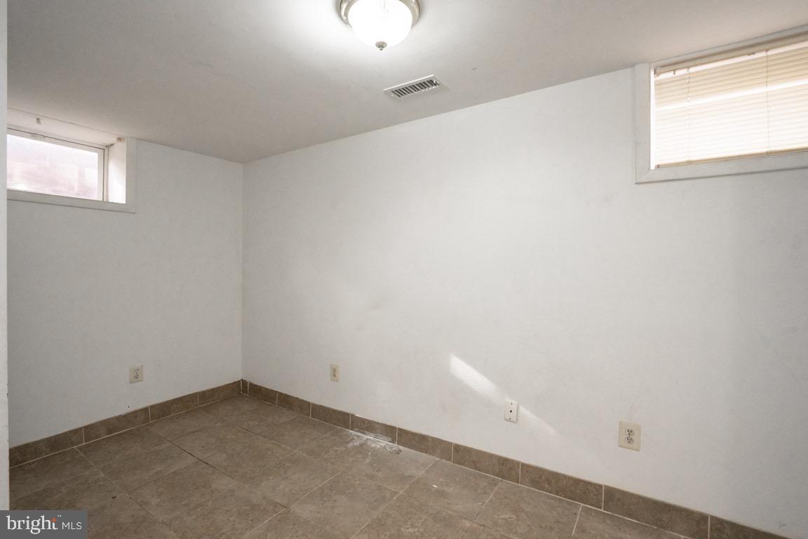 TEMPLETON KNOLLS - Residential