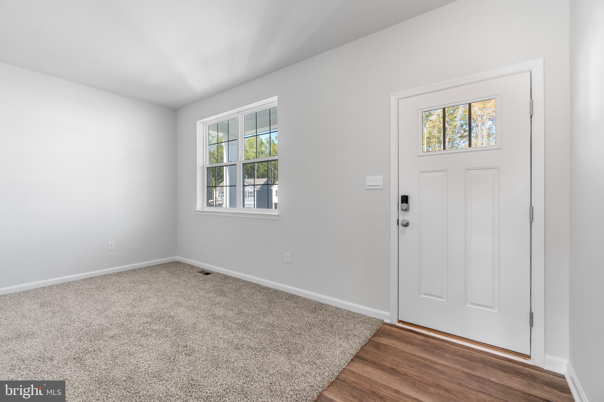 PINEGROVE - Residential