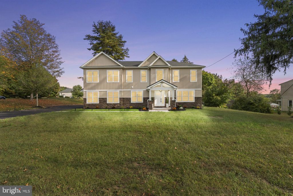Photo of 224 Orchard Lane, HARLEYSVILLE, PA 19438 (MLS # PAMC2158754)