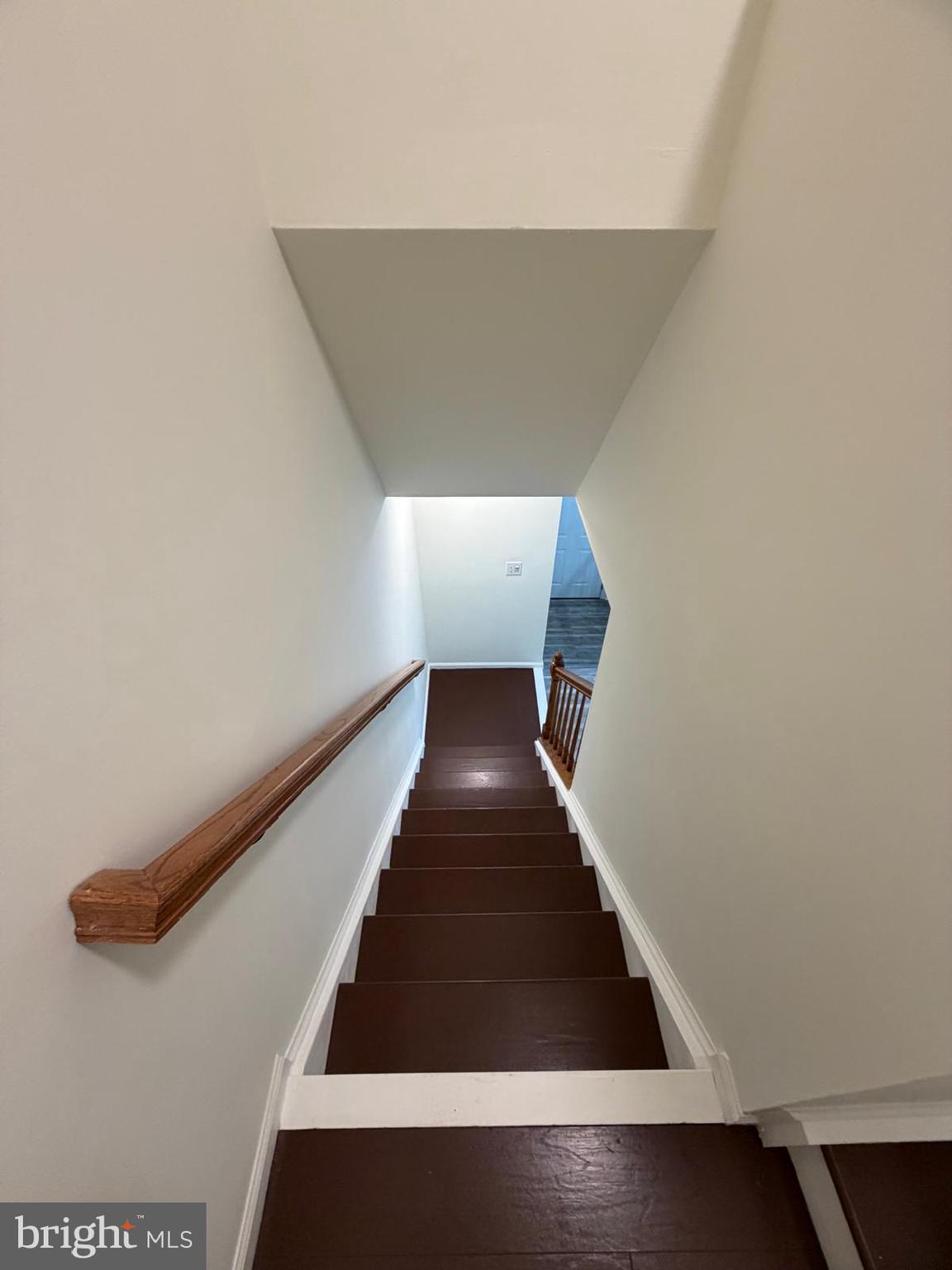 LEESBURG - Residential