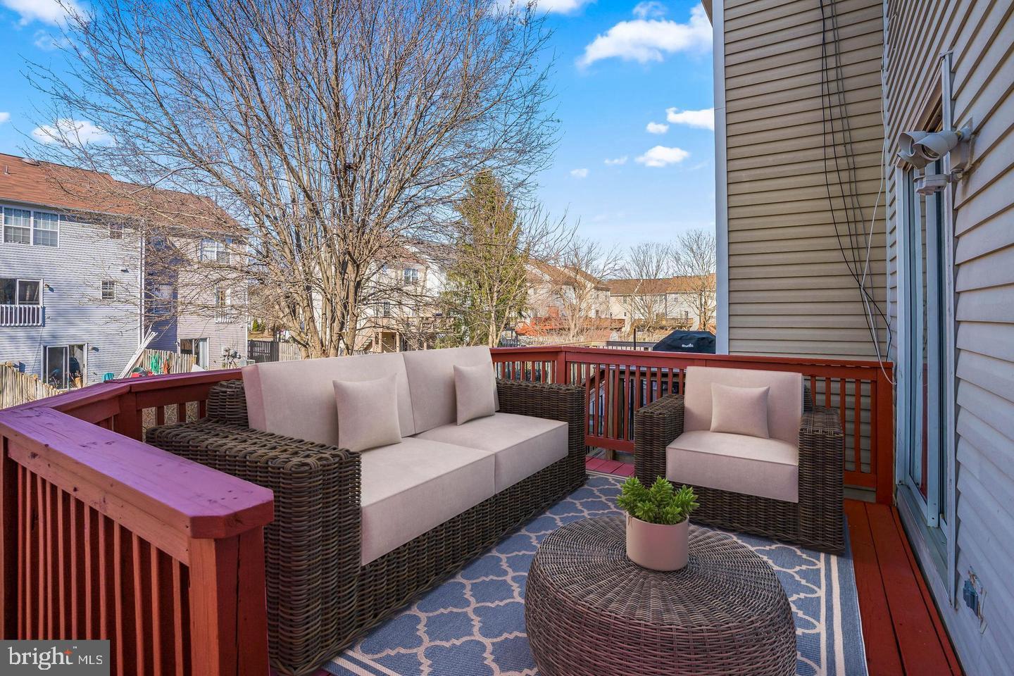 LEESBURG - Residential