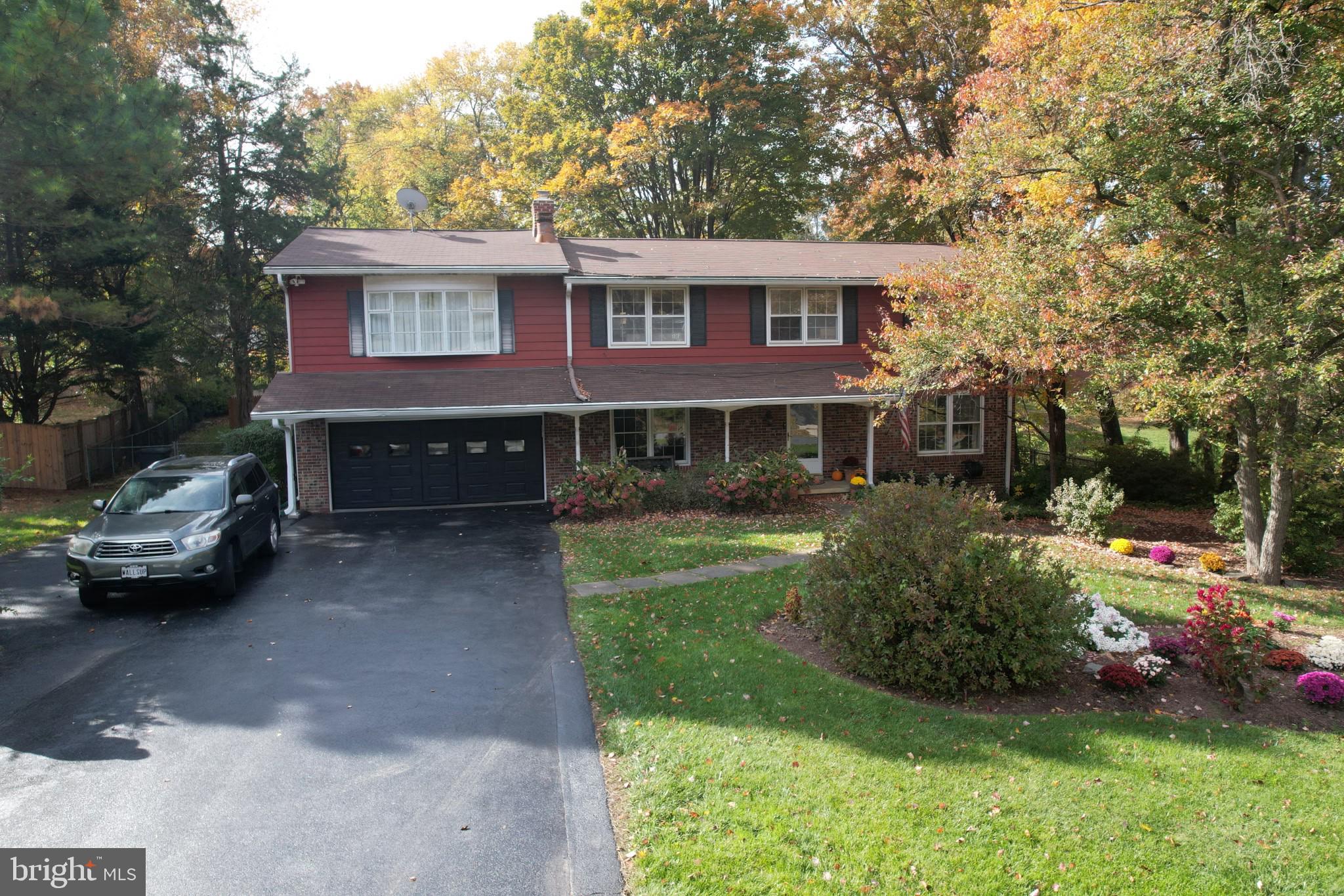 16520 GRANDE VISTA DRIVE