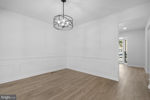 Tiny photo for 4543 Pinecrest Heights Drive, ANNANDALE, VA 22003 (MLS # VAFX2310528)