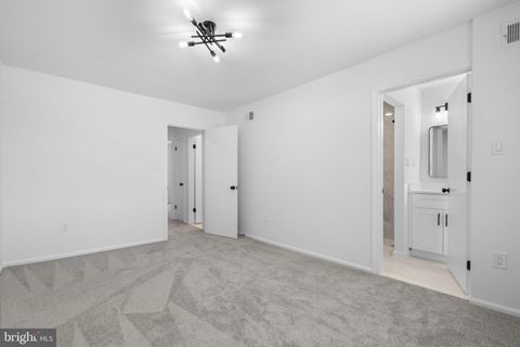 Tiny photo for 4543 Pinecrest Heights Drive, ANNANDALE, VA 22003 (MLS # VAFX2310528)
