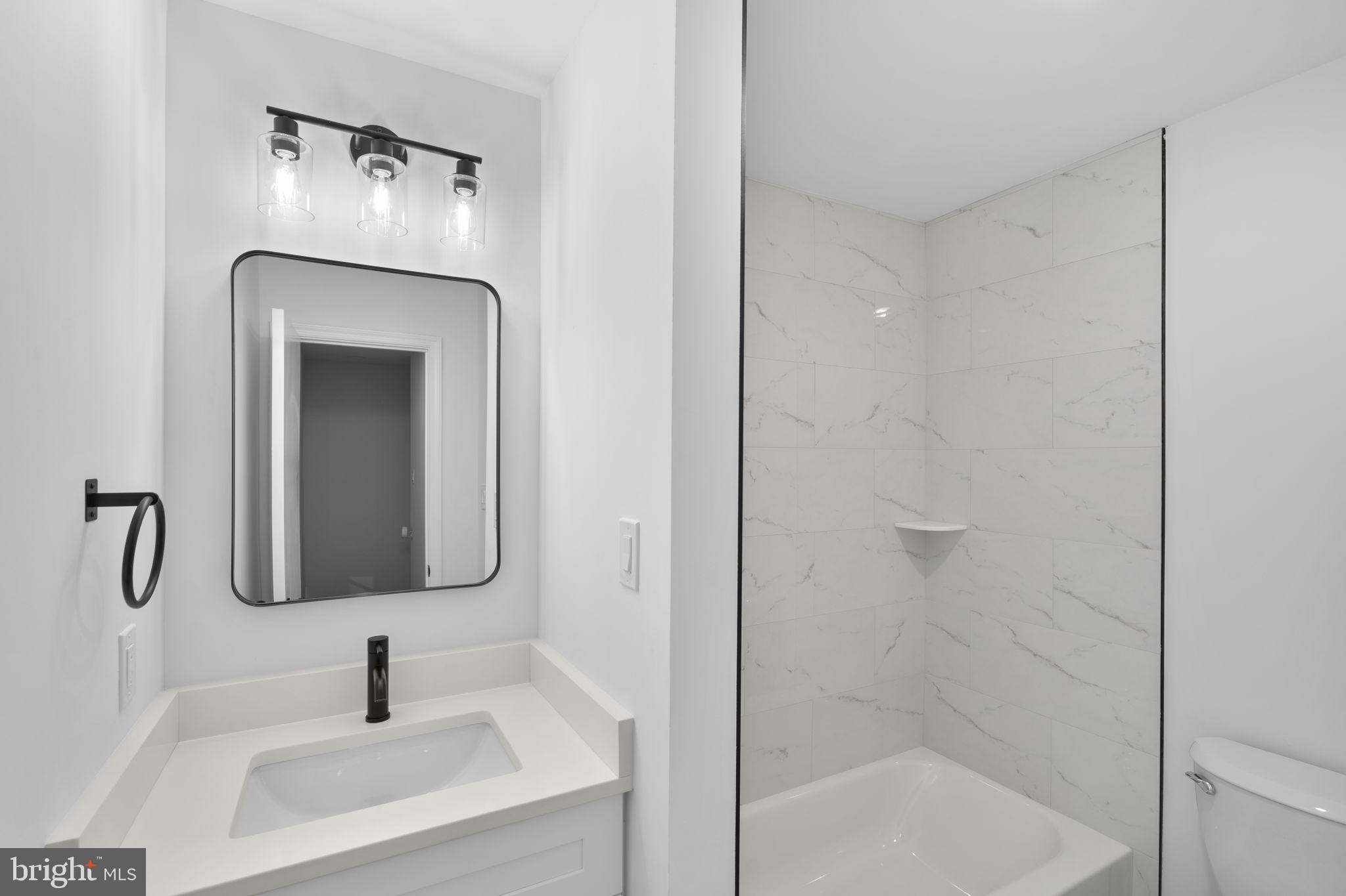 PINECREST HEIGHTS - Residential