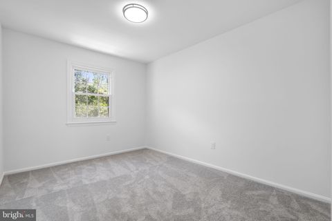 Tiny photo for 4543 Pinecrest Heights Drive, ANNANDALE, VA 22003 (MLS # VAFX2310528)