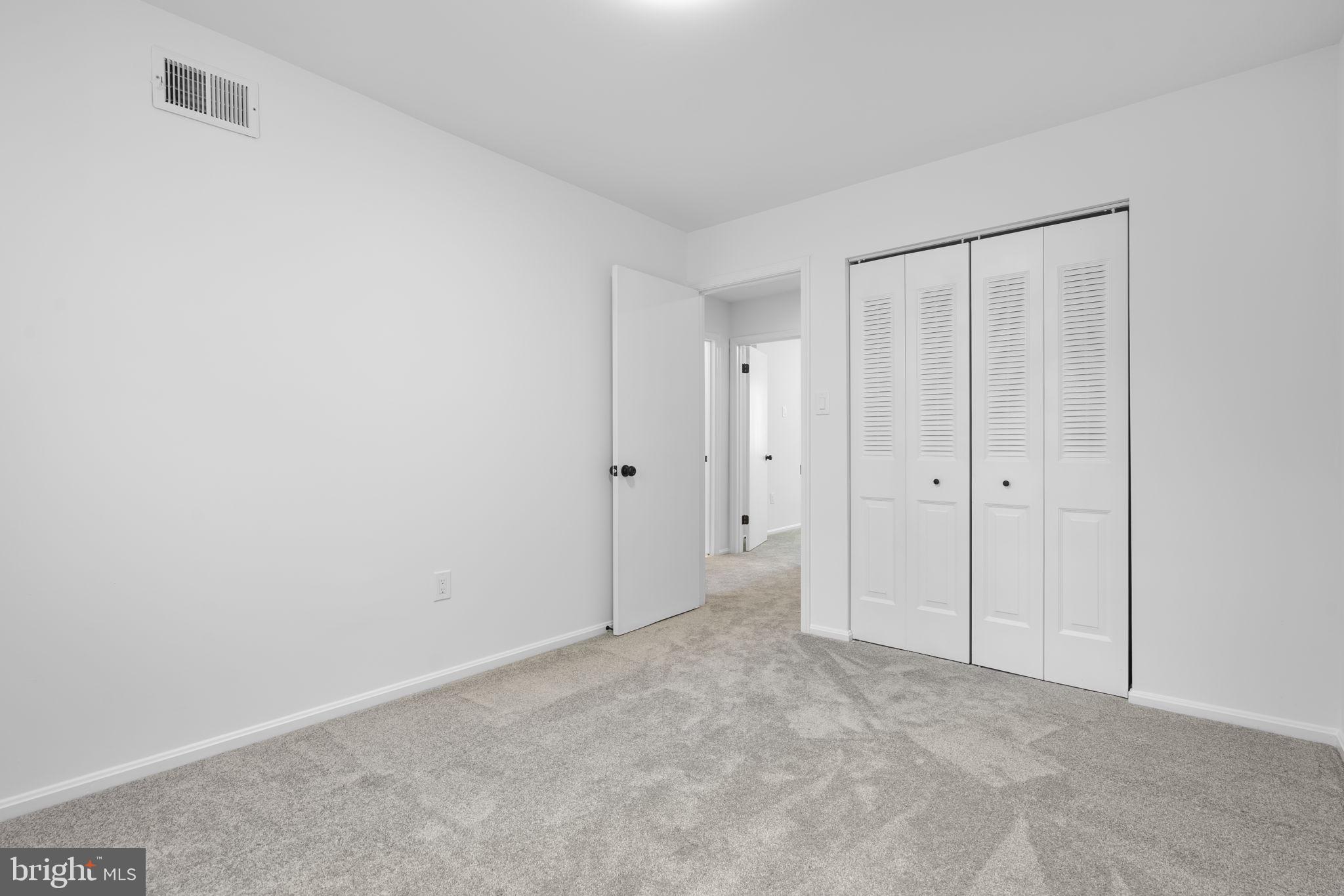 PINECREST HEIGHTS - Residential