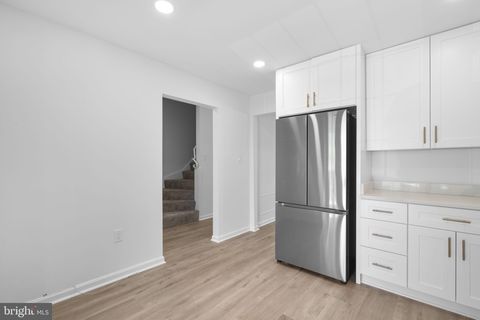 Tiny photo for 4543 Pinecrest Heights Drive, ANNANDALE, VA 22003 (MLS # VAFX2310528)