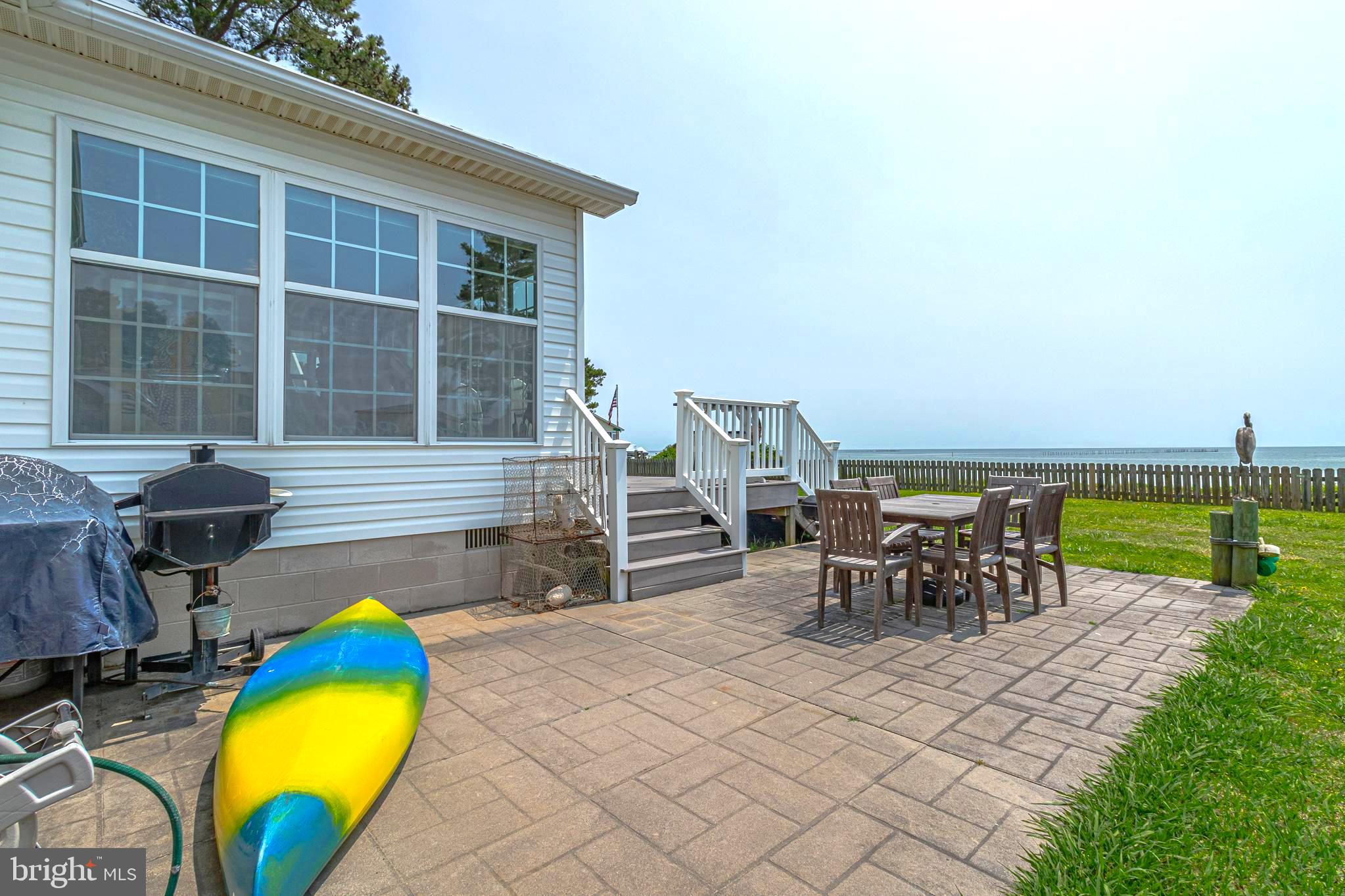 FLEETON BEACH - Residential