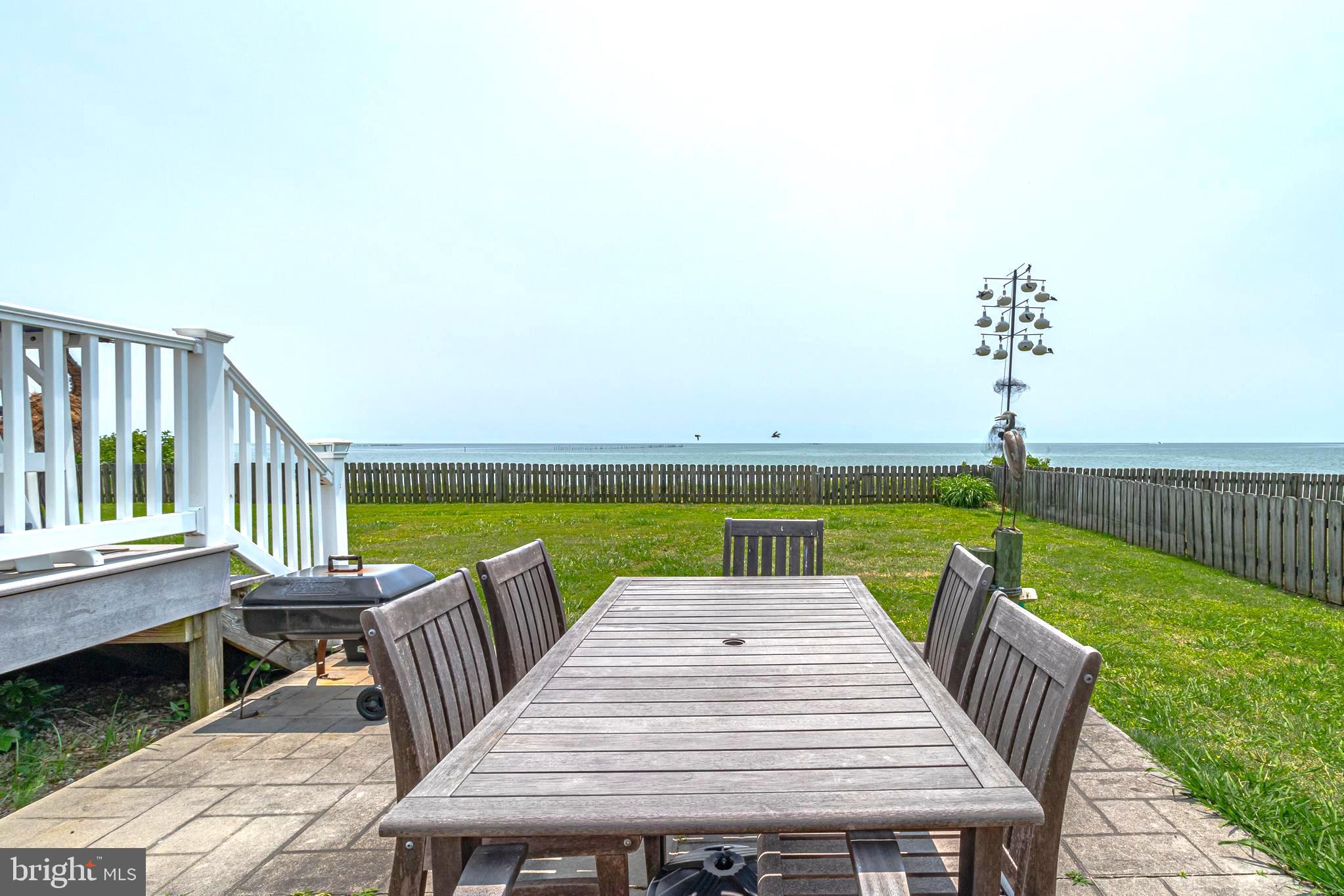 FLEETON BEACH - Residential