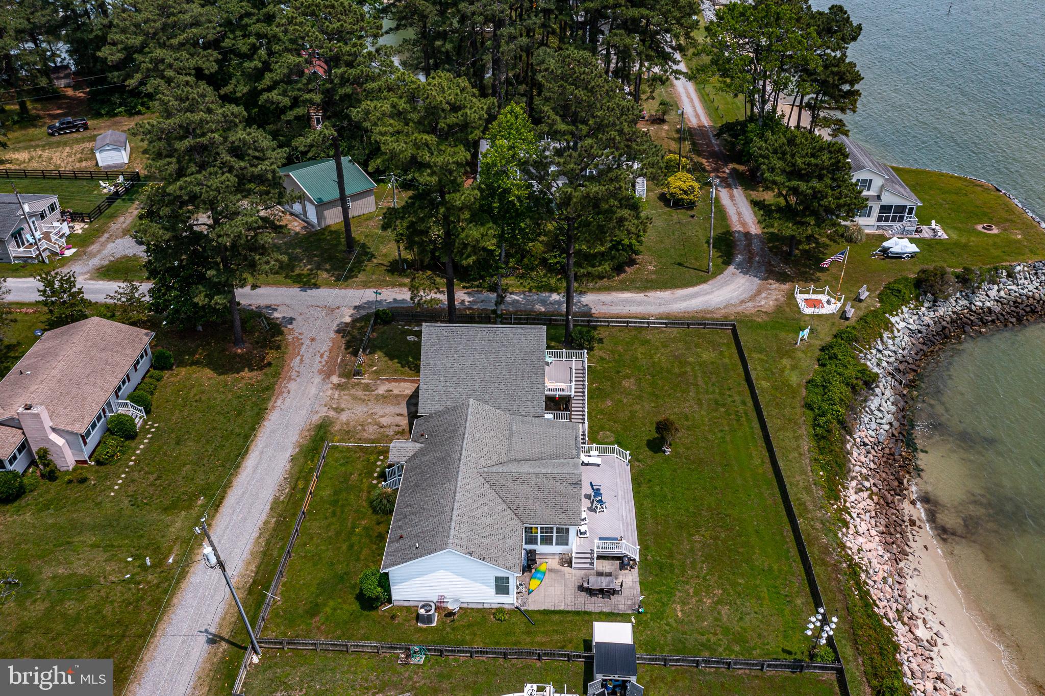 FLEETON BEACH - Residential