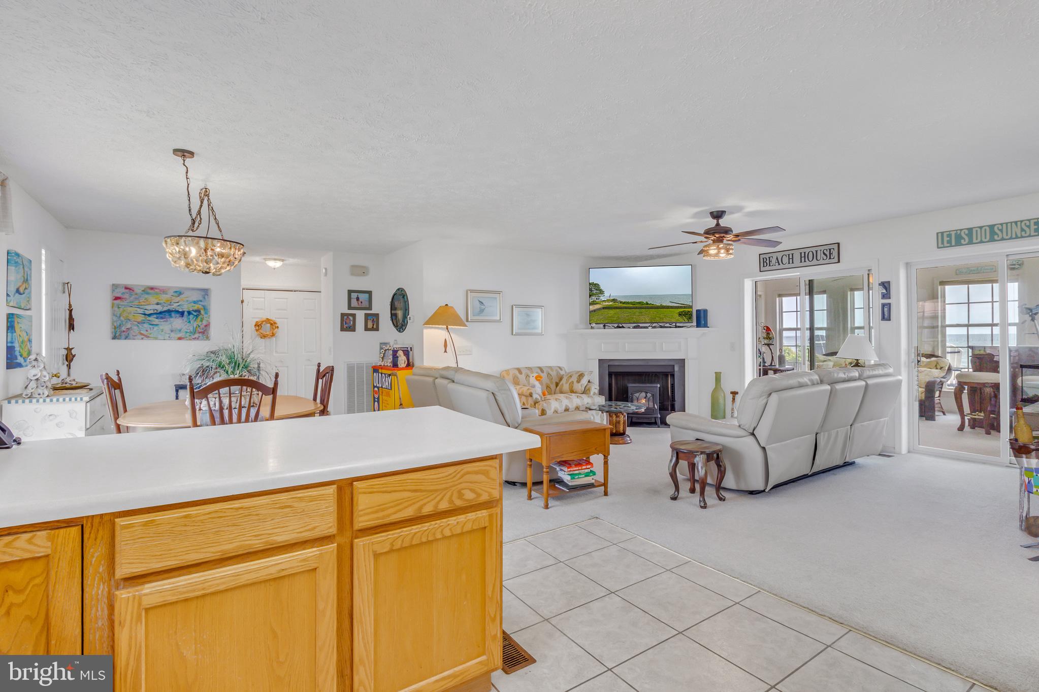 FLEETON BEACH - Residential