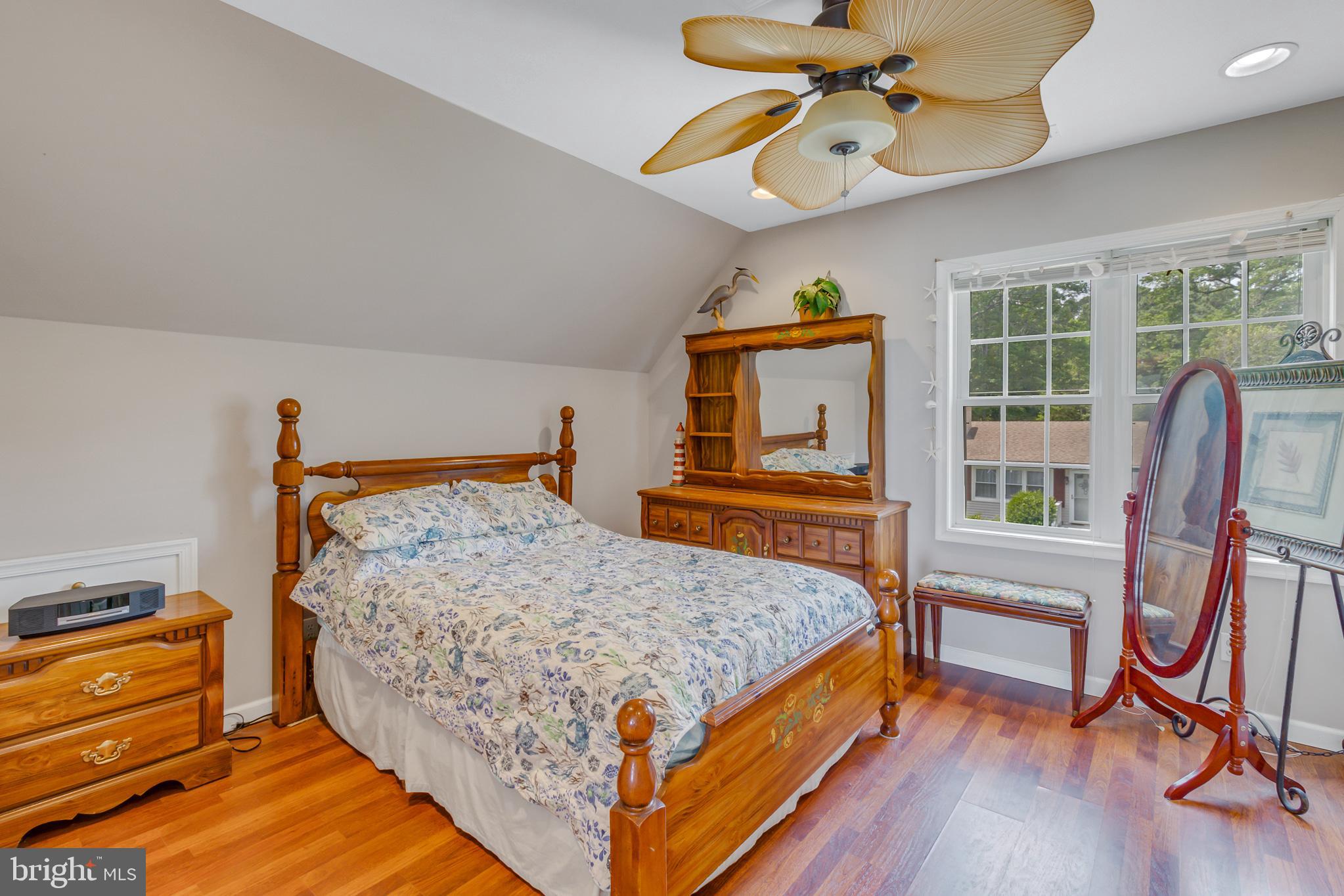 FLEETON BEACH - Residential