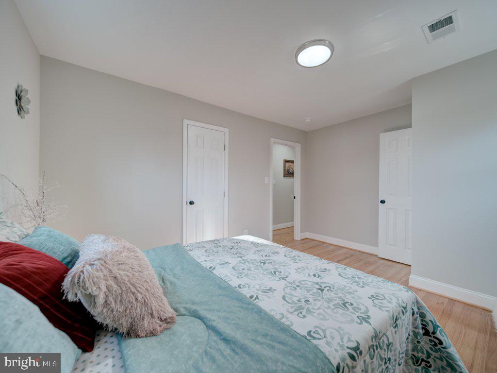 WARREN J WILLETT'S SUB - Residential