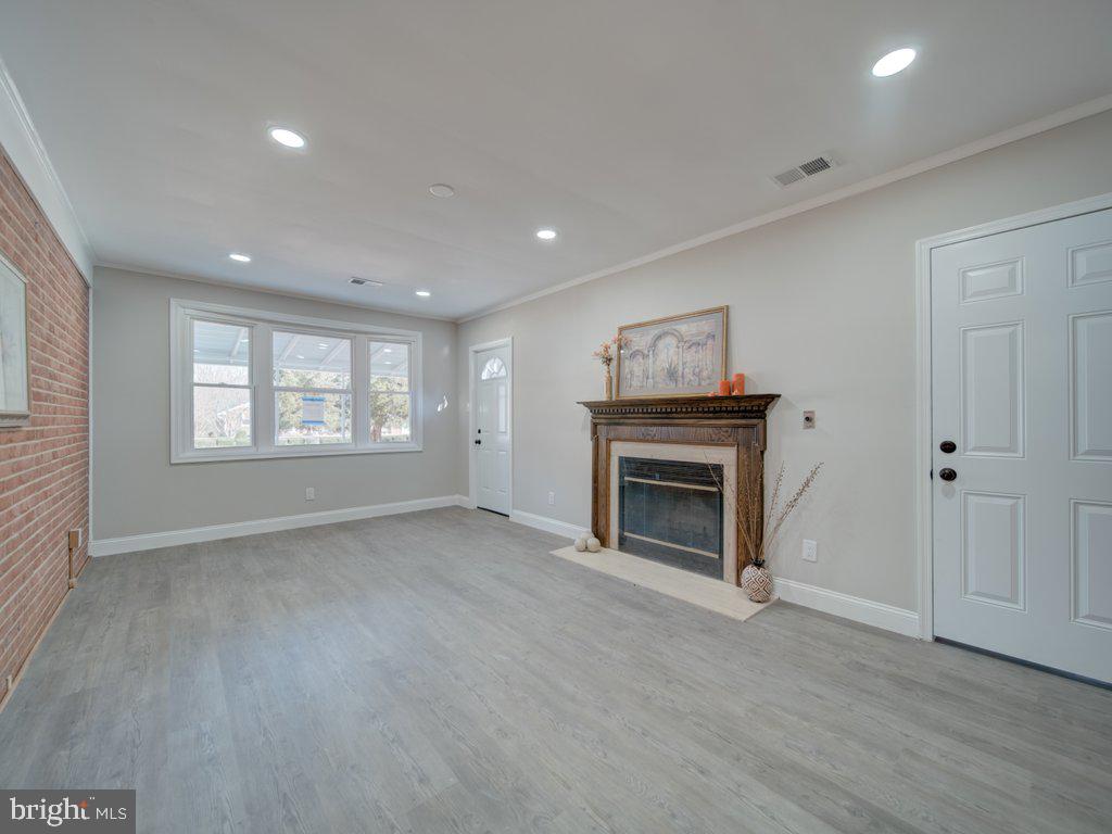 WARREN J WILLETT'S SUB - Residential