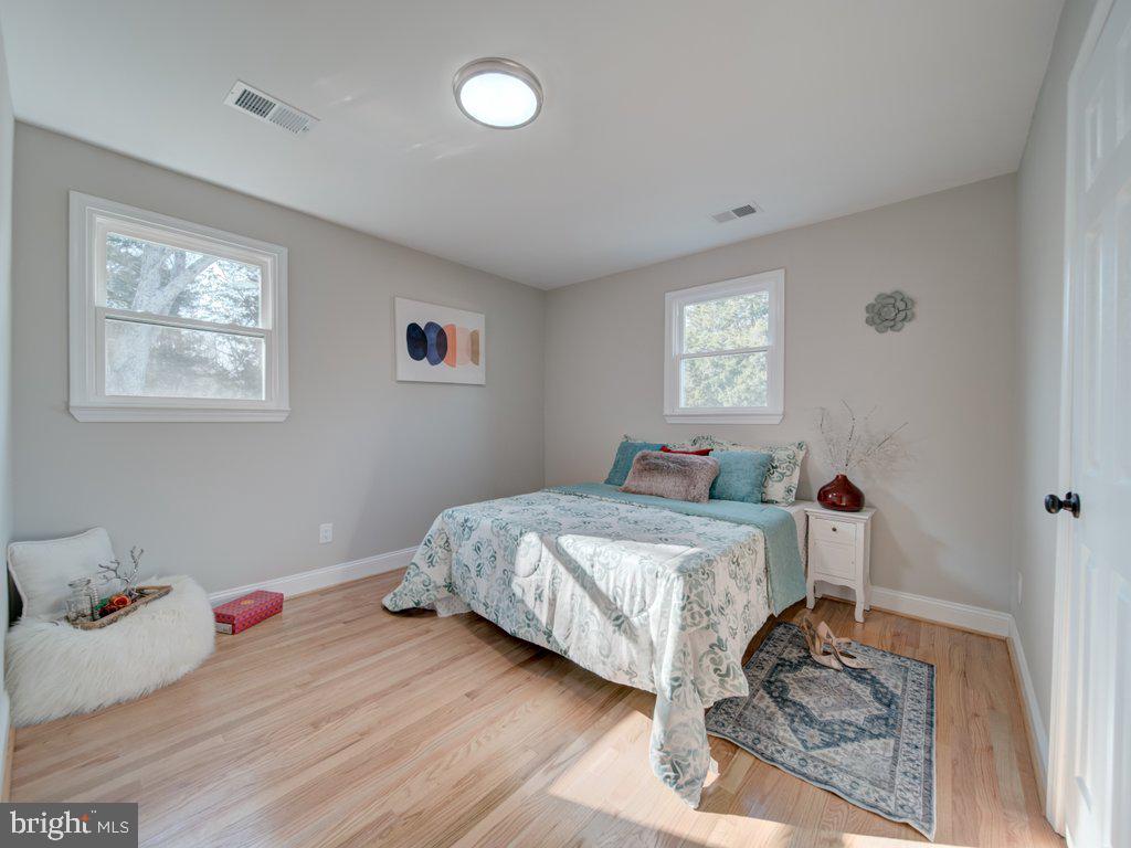 WARREN J WILLETT'S SUB - Residential