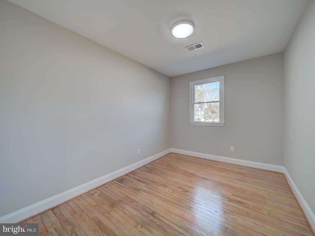 WARREN J WILLETT'S SUB - Residential