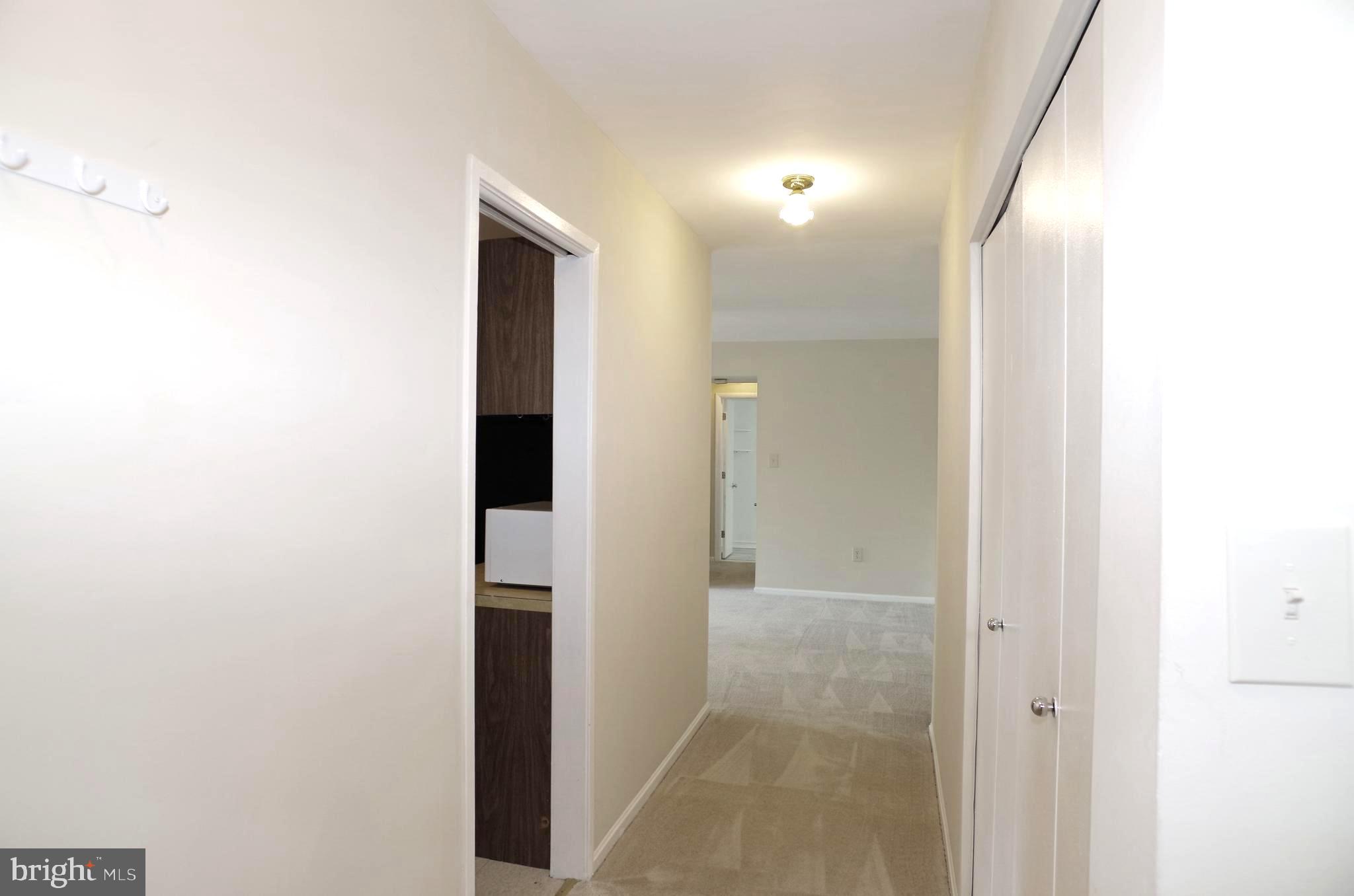 HAWTHORNE VILLAGE - Residential Lease