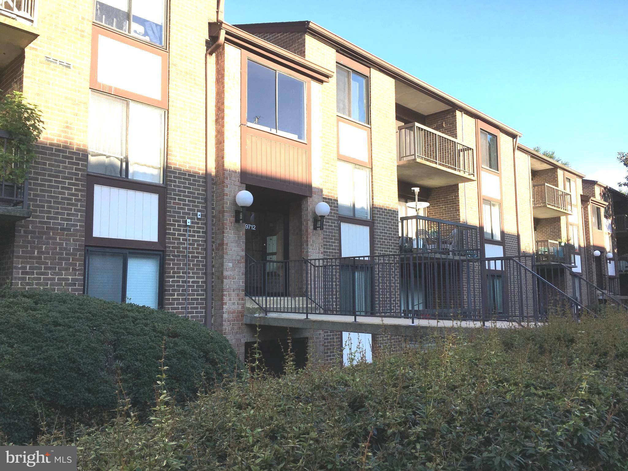 HAWTHORNE VILLAGE - Residential Lease