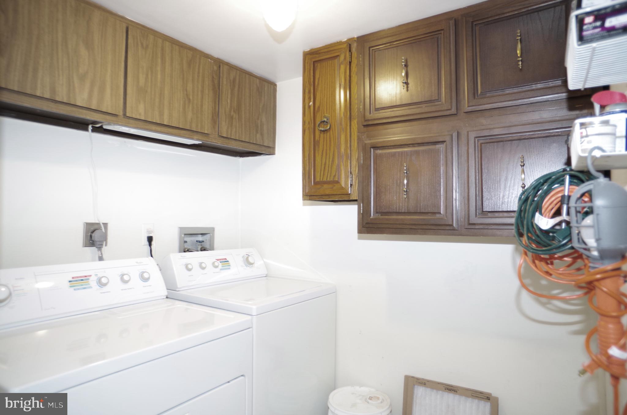 HAWTHORNE VILLAGE - Residential Lease