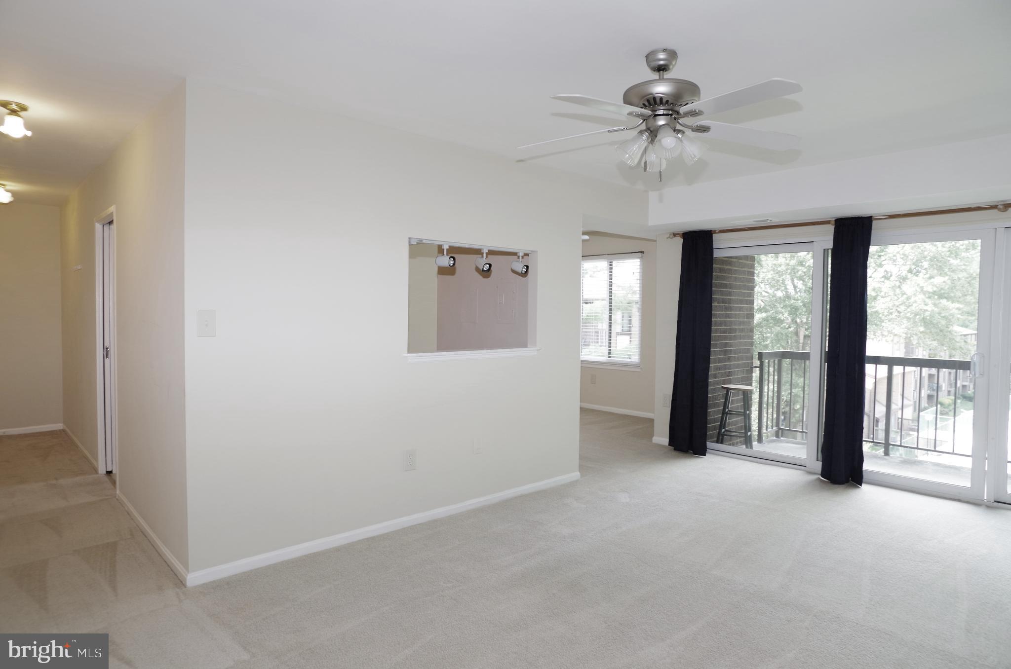 HAWTHORNE VILLAGE - Residential Lease