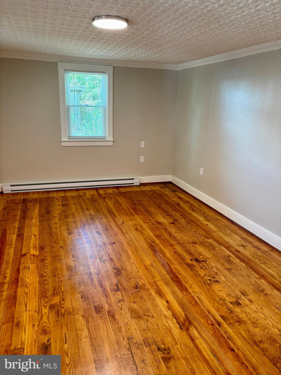 CHARLES TOWN - Residential Lease