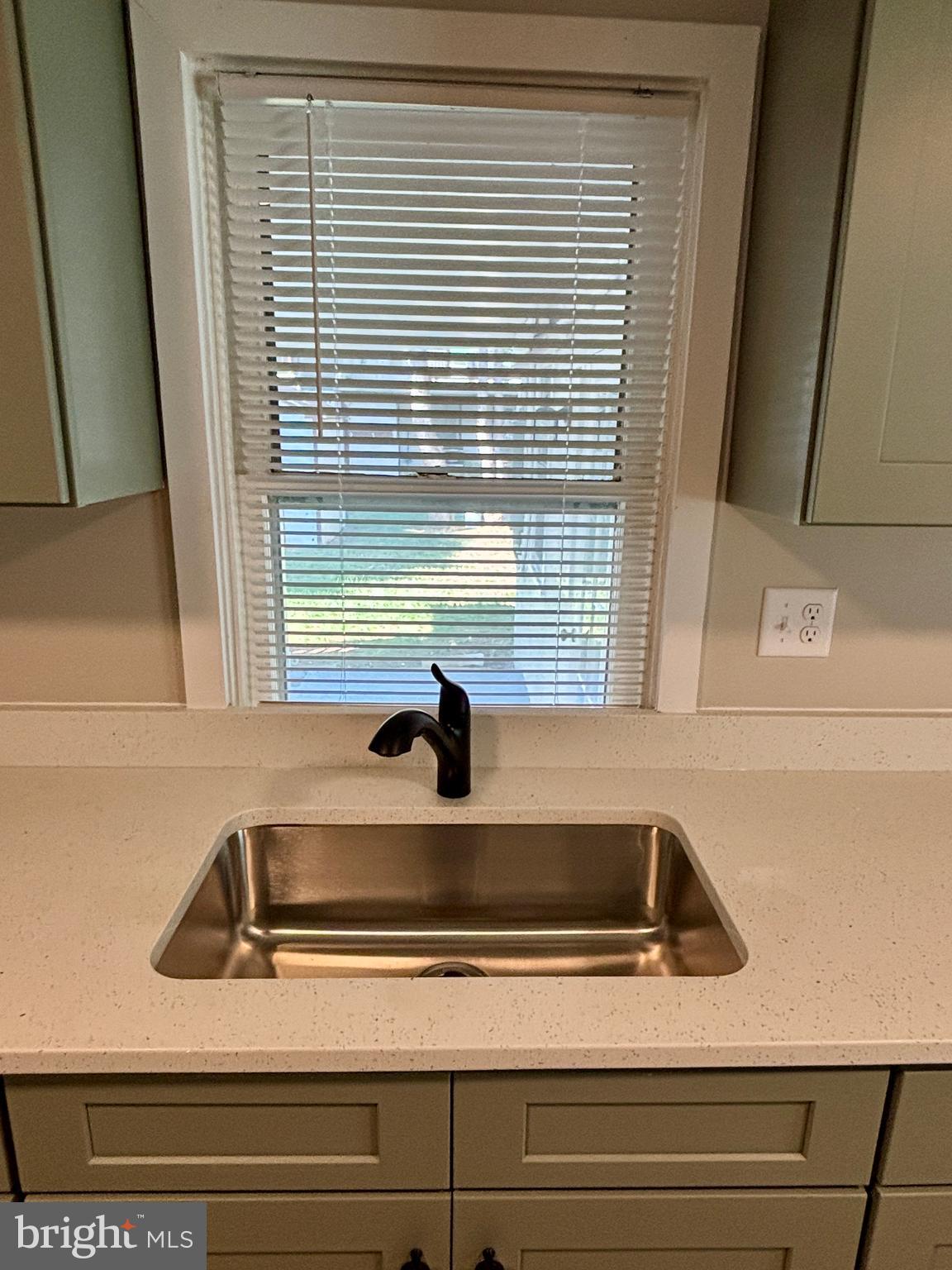 CHARLES TOWN - Residential Lease