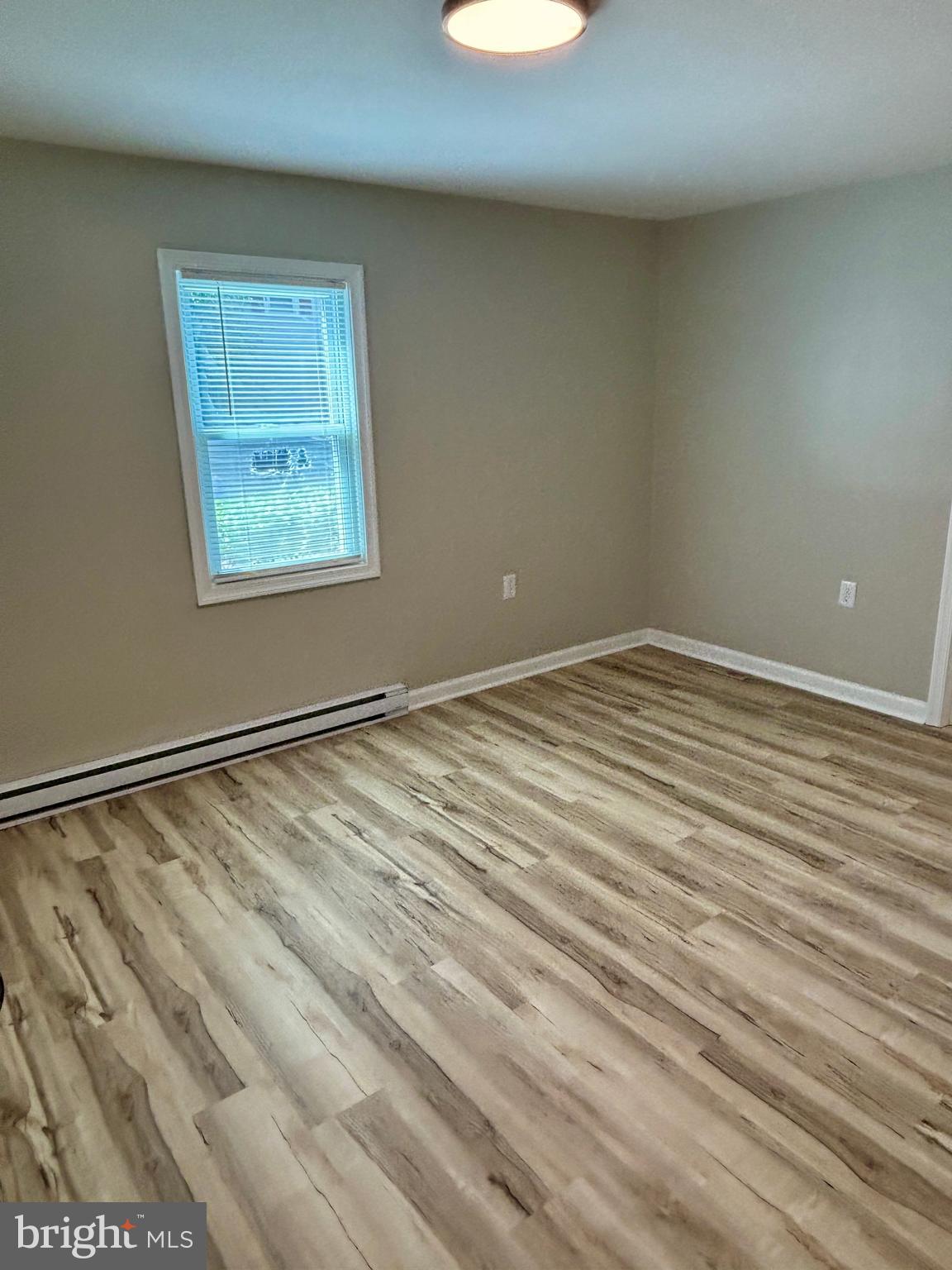 CHARLES TOWN - Residential Lease