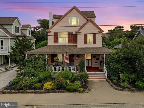 109 Centre Street, Beach Haven, NJ MLS: NJOC2035474