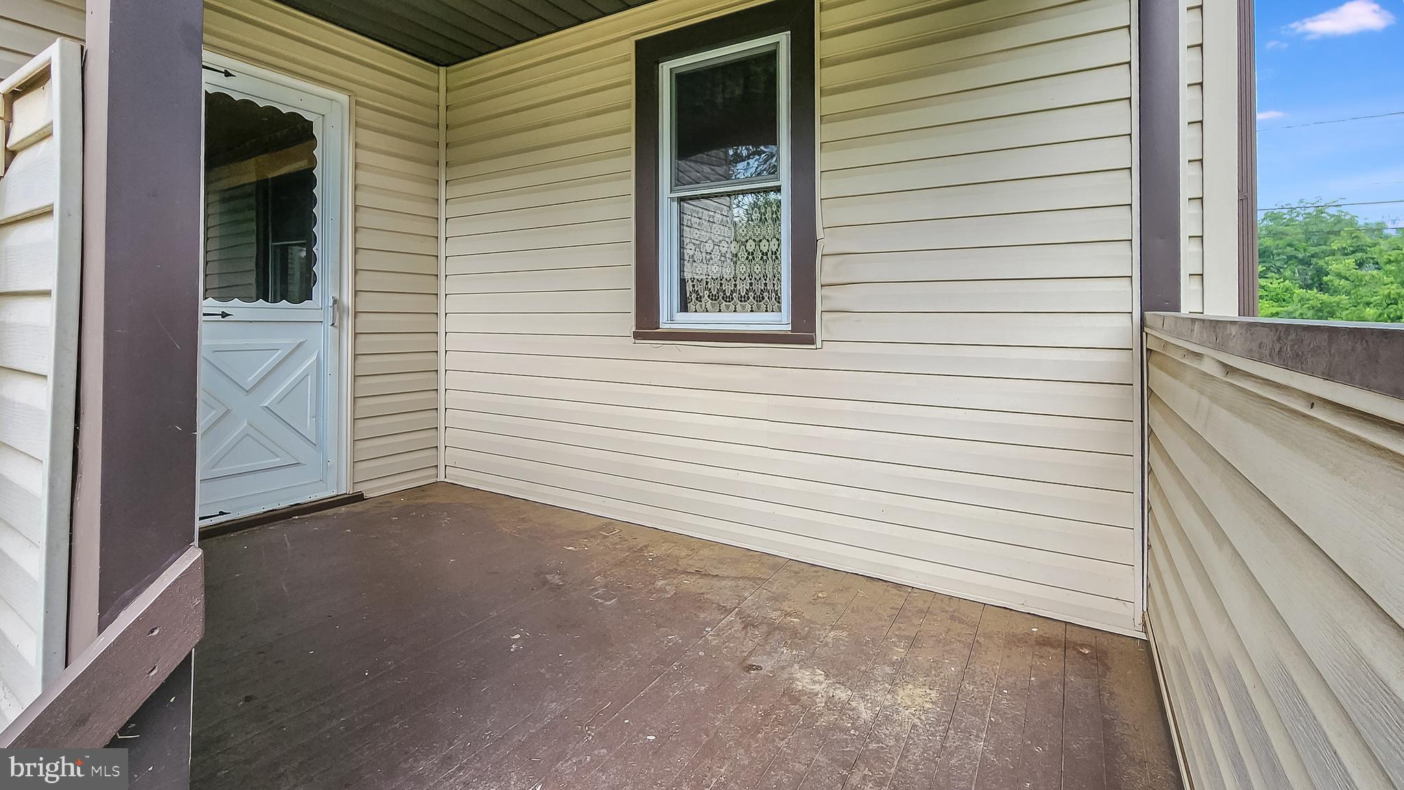 CRESAPTOWN - Residential