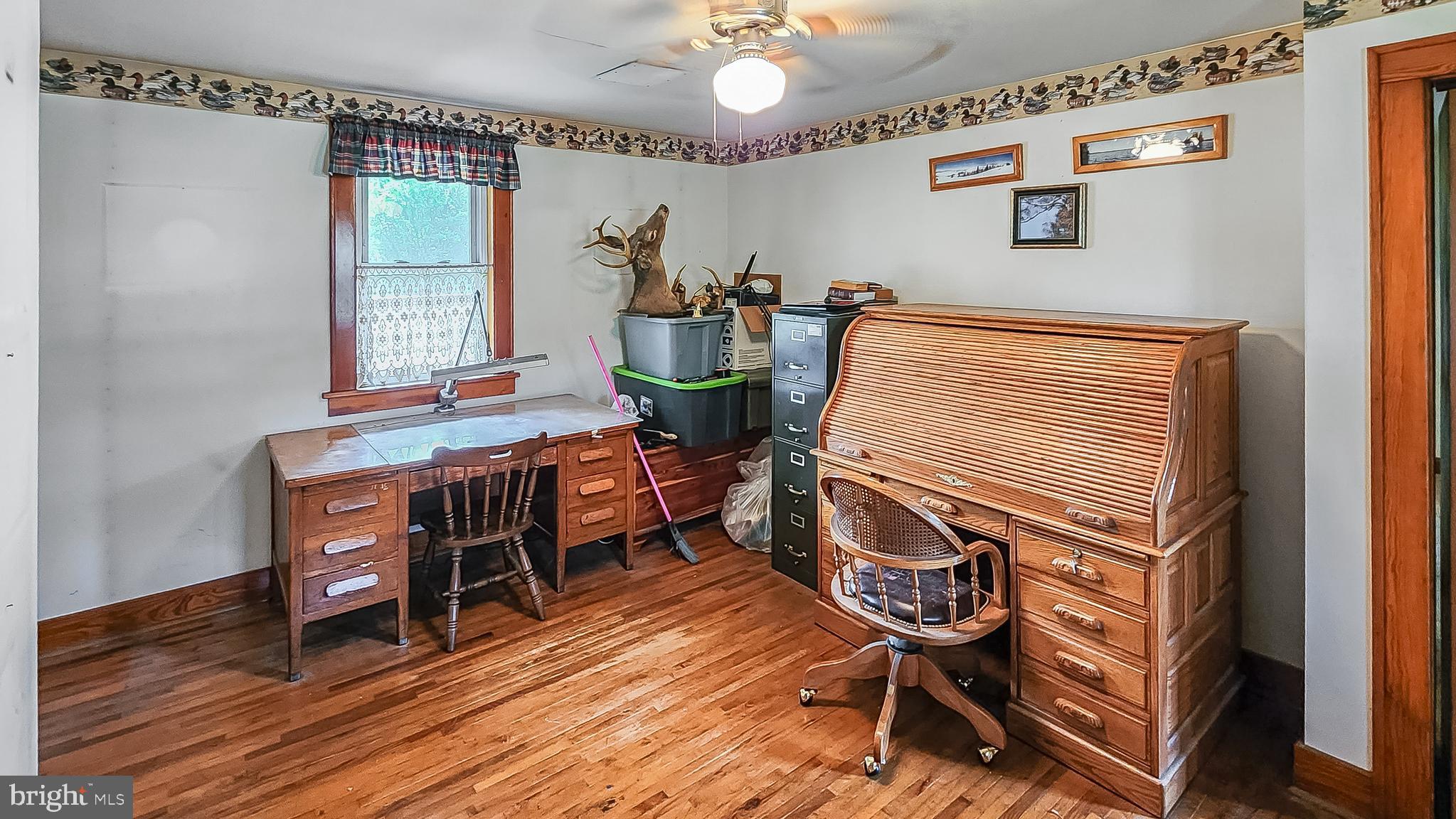 CRESAPTOWN - Residential