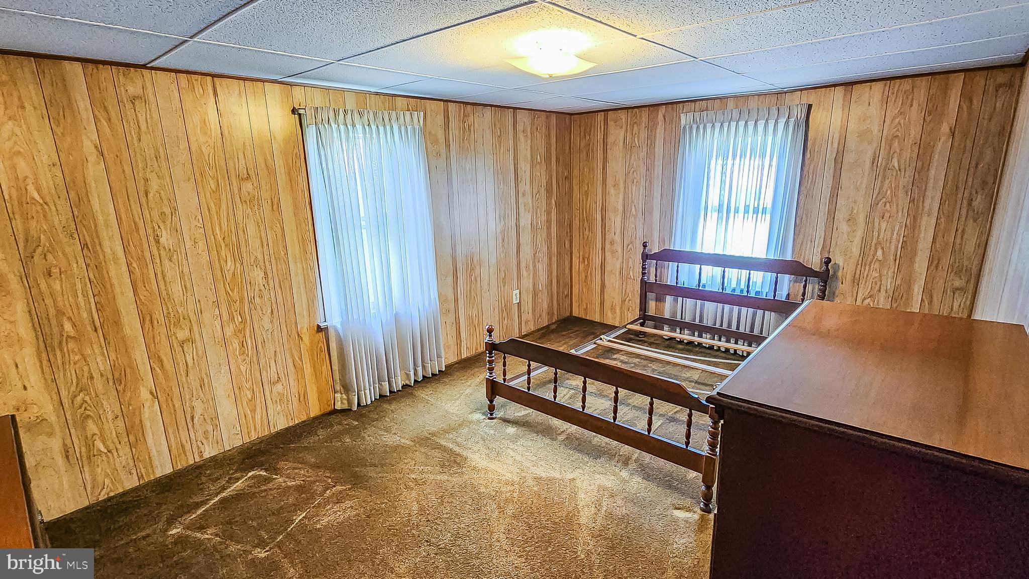 CRESAPTOWN - Residential