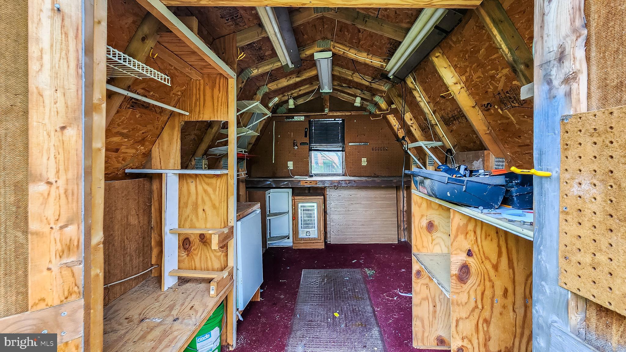 CRESAPTOWN - Residential