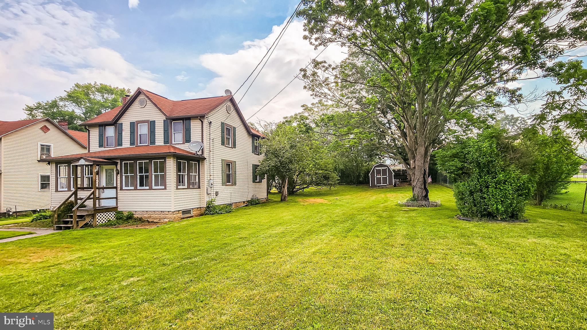 CRESAPTOWN - Residential