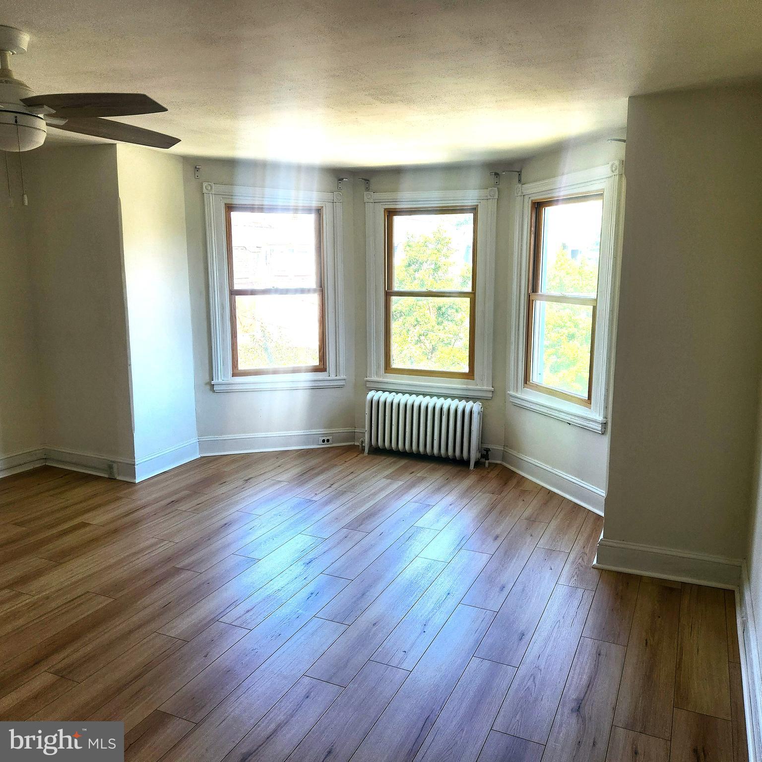 4812 WARRINGTON AVENUE #3