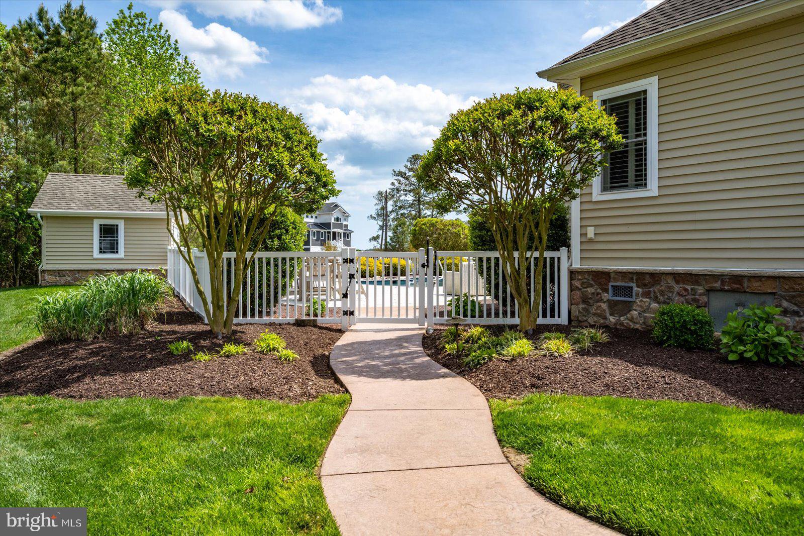 BAY POINT PLANTATION - Residential