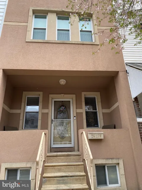 2819 S Warnock Street, Philadelphia, PA MLS: PAPH2472510