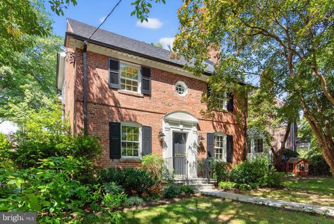 2921 LEGATION STREET NW WASHINGTON DC 20015