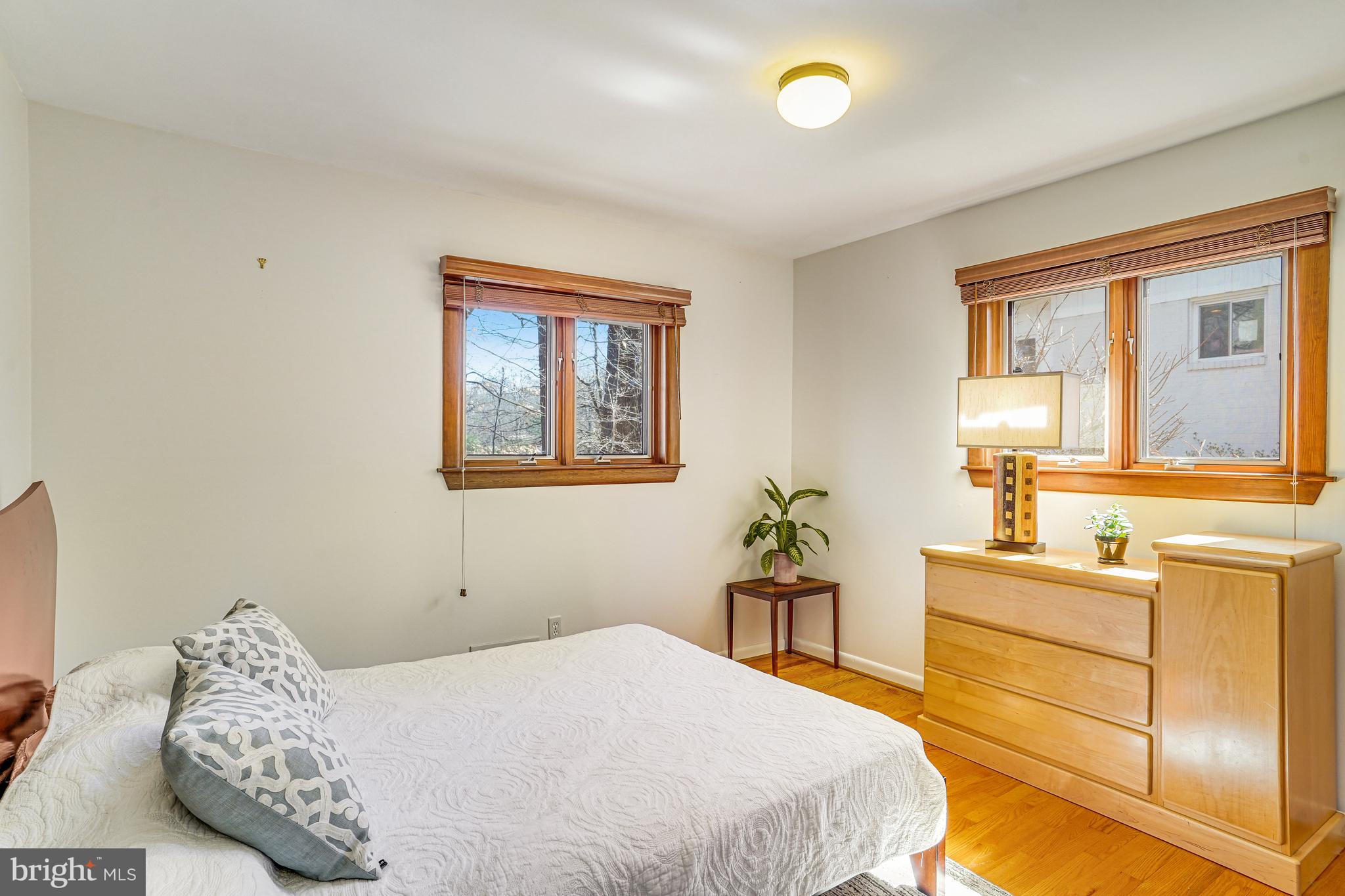 MANTUA - Residential