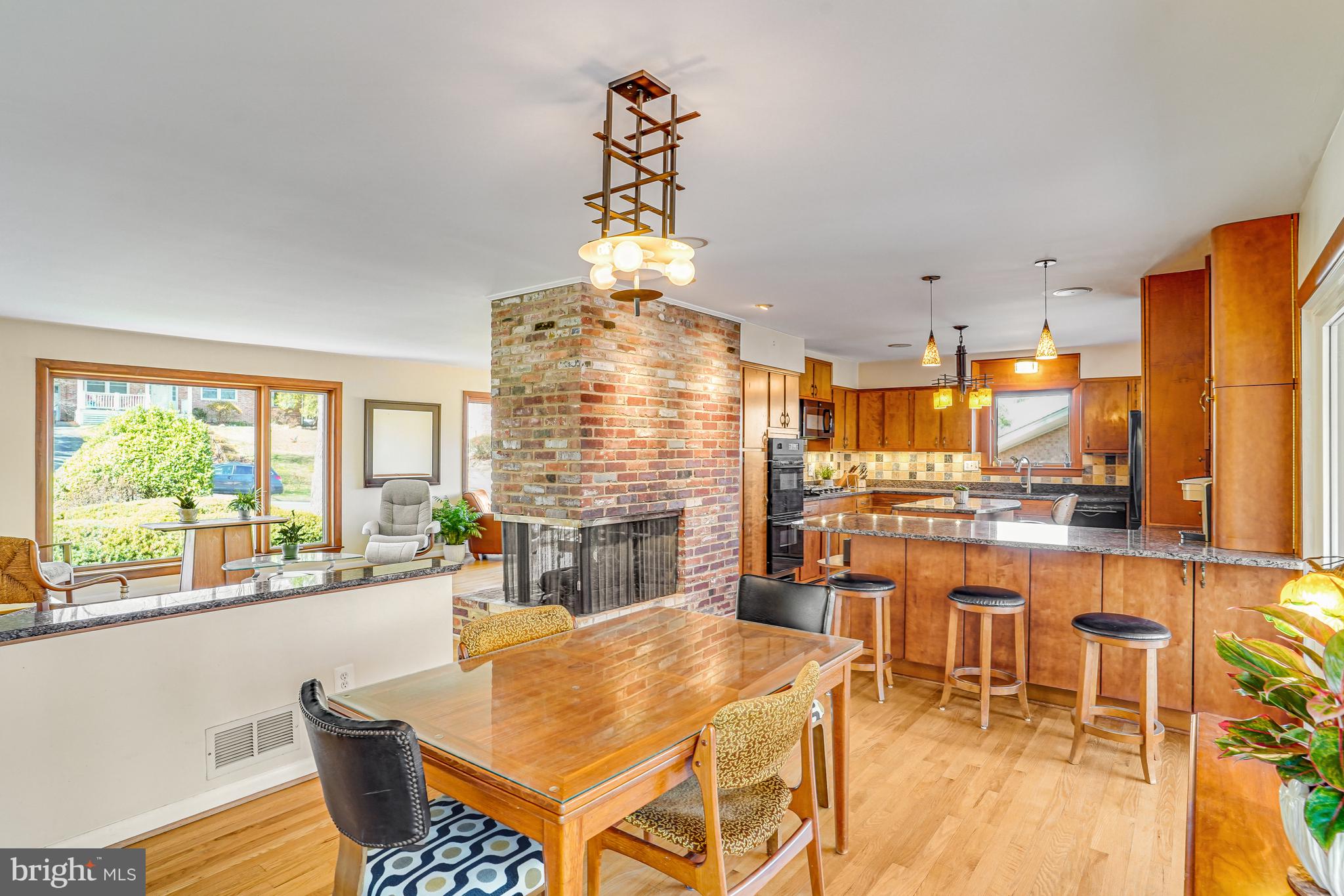 MANTUA - Residential