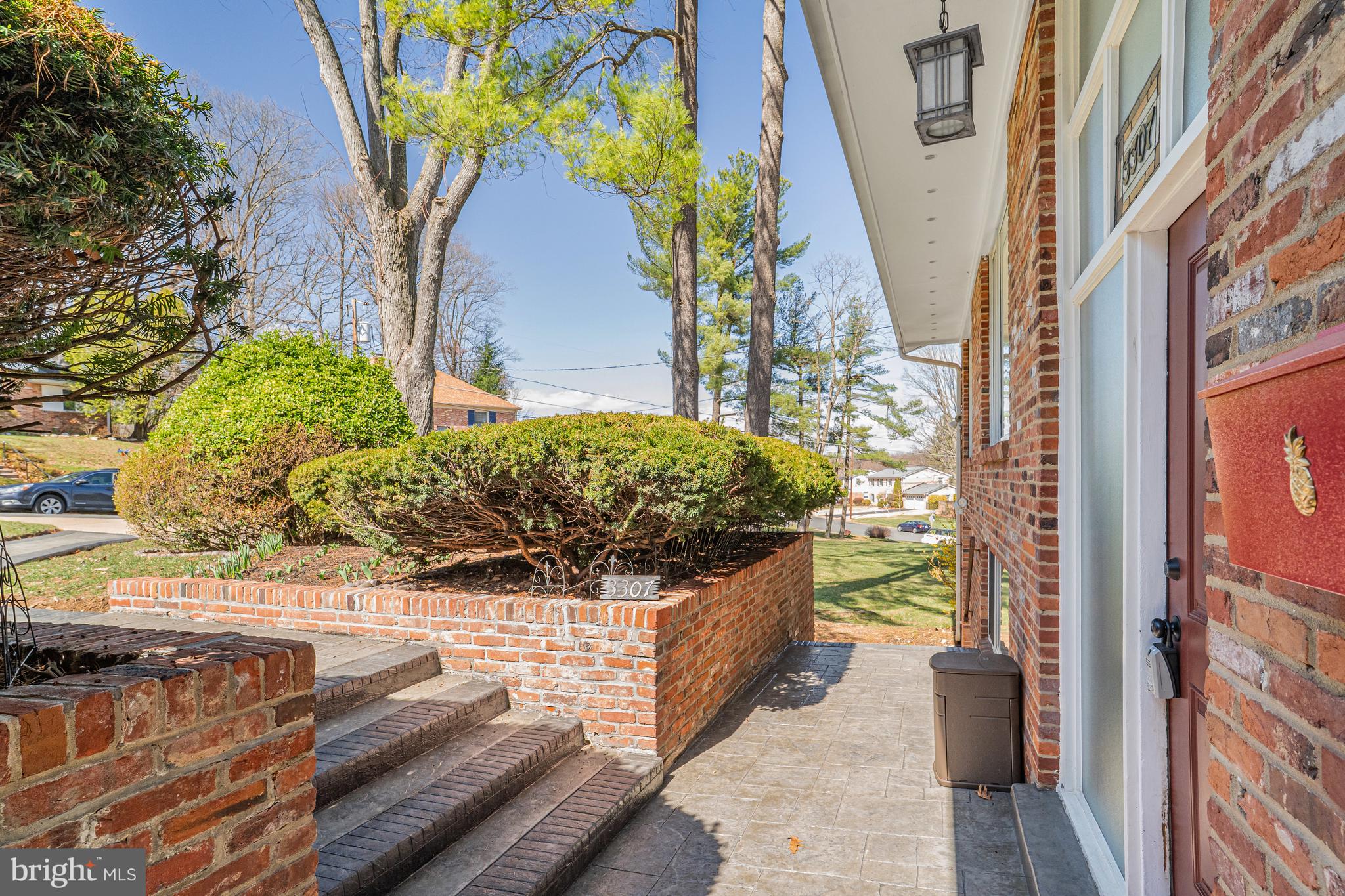 MANTUA - Residential