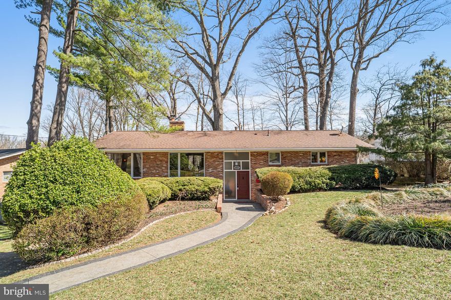 Contemporary home with open floor plan in the wonderful community of Mantua, close to the swim and tennis club and the entrance to the Cross County Trail. 5 bedrooms, 3 full baths.  Approximately 2800 finished square feet on 2 levels. Enter the home and walk into a spacious light filled large living room with floor to ceiling windows and a brick gas fireplace.  Updated kitchen and bathrooms. Large screened deck on main/upper level overlooking the back yard. Entry walkway (stamped concrete) redone in 2024. Large floor to ceiling replacement windows and sliding glass doors throughout bringing natural light in the house. Other recent updates include Furnace (2020), Stovetop (2020), Washing machine (2023). Front loading 1 car garage. Short distance to Inova Fairfax Hospital, Mosaic Center, and great location for commuters; close to many major highways. Vienna and Dunn Loring Metros nearby. Woodson HS pyramid.  Professional photos will be in Tuesday March 18.   Open house Sunday MARCH 16, 2-4 pm.