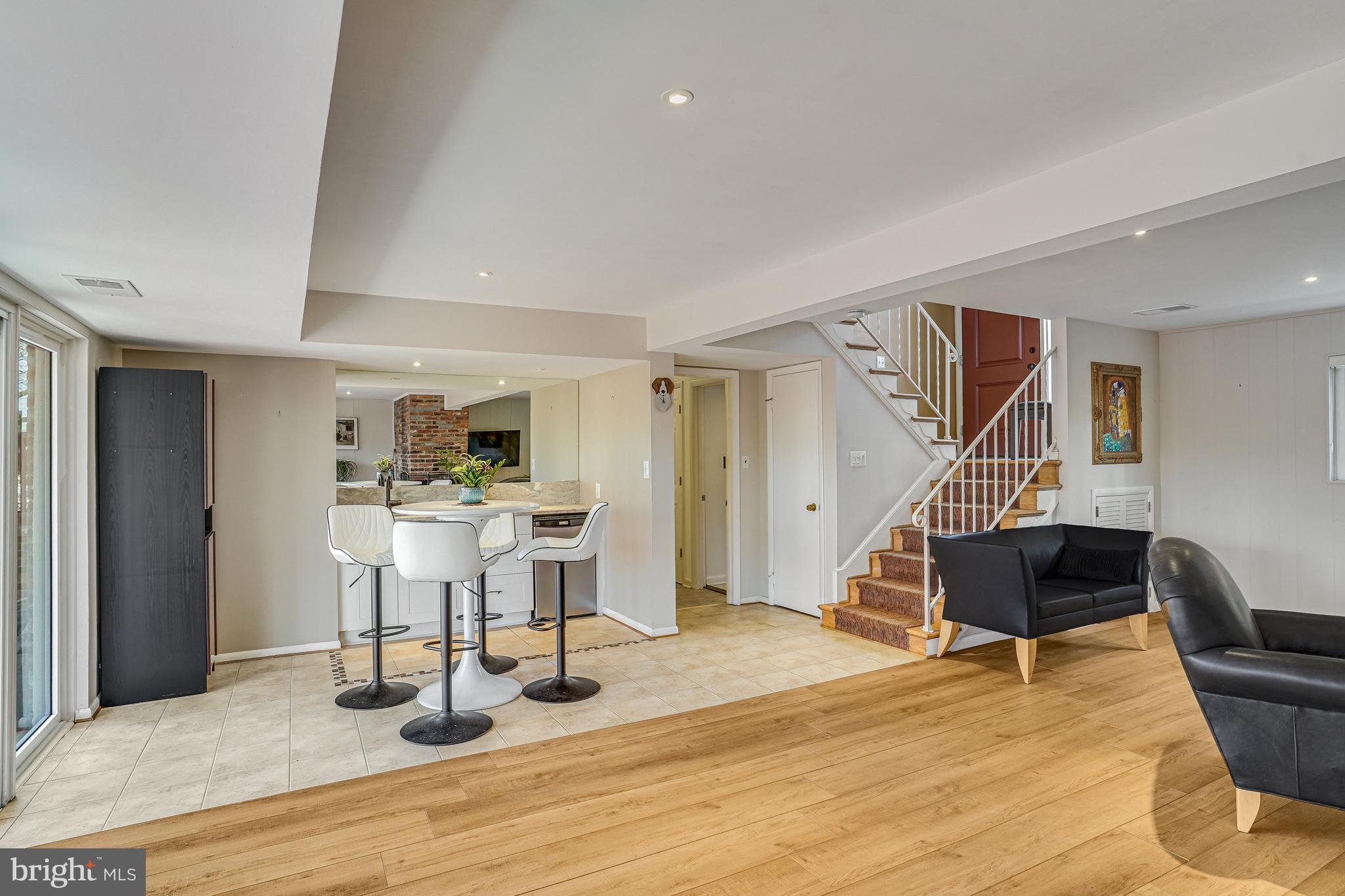 MANTUA - Residential