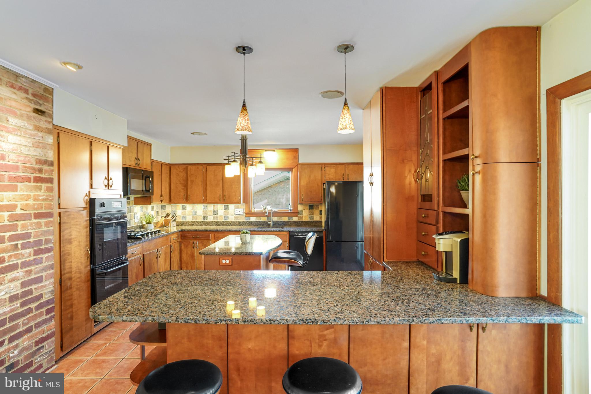 MANTUA - Residential