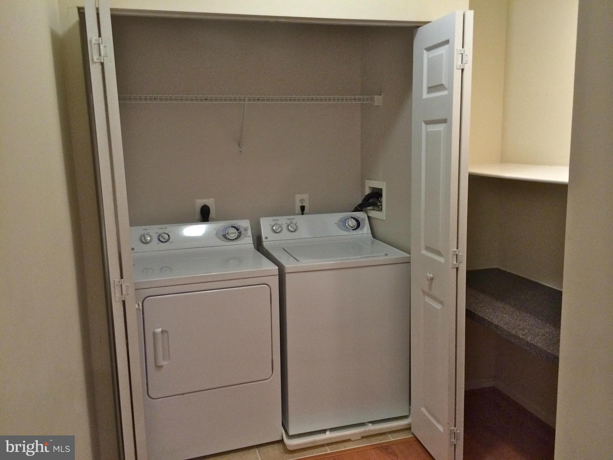 FAIRFAX RIDGE - Residential