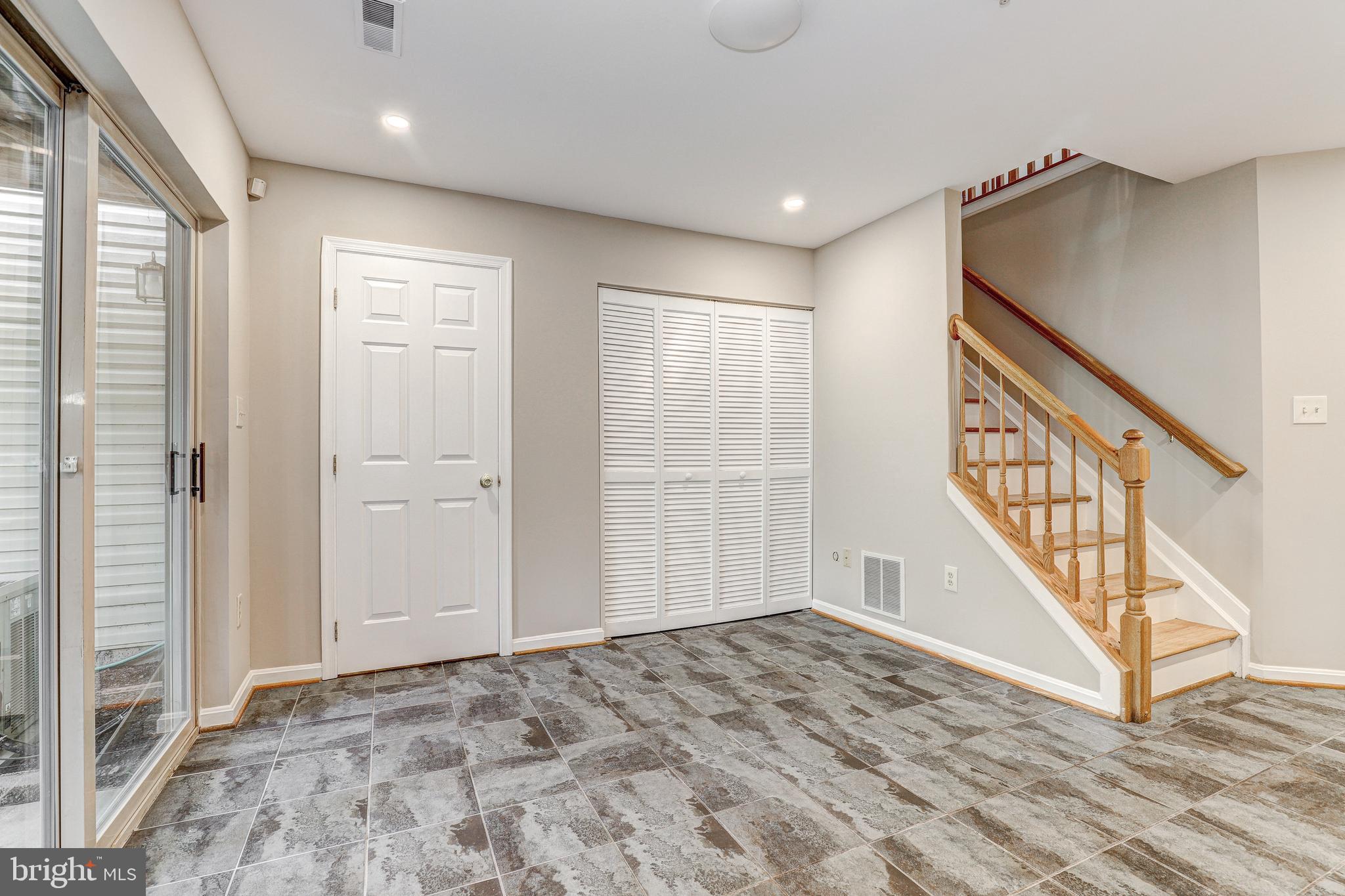 CROSSWELL FARMS - Residential Lease