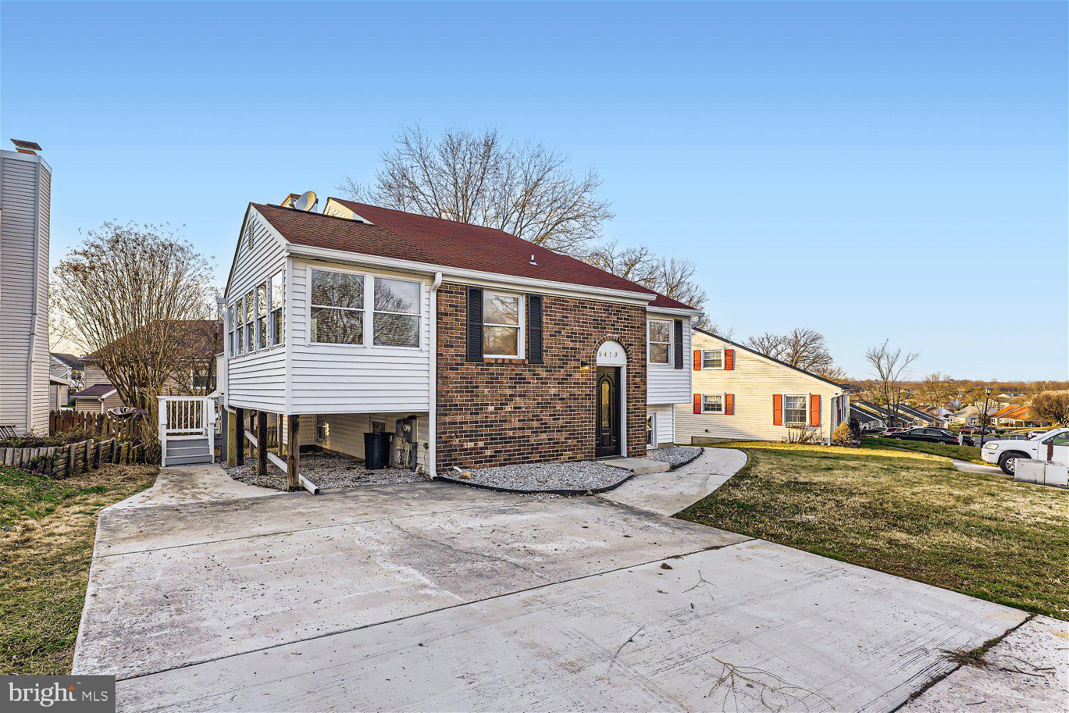 KINGS COURT - Residential