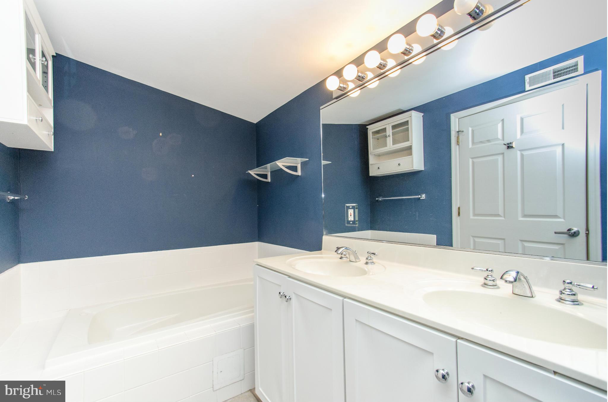 CANTON - Residential Lease