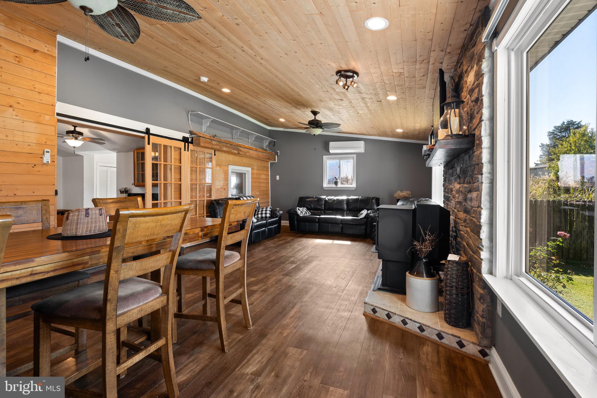 FISHING CREEK - Residential